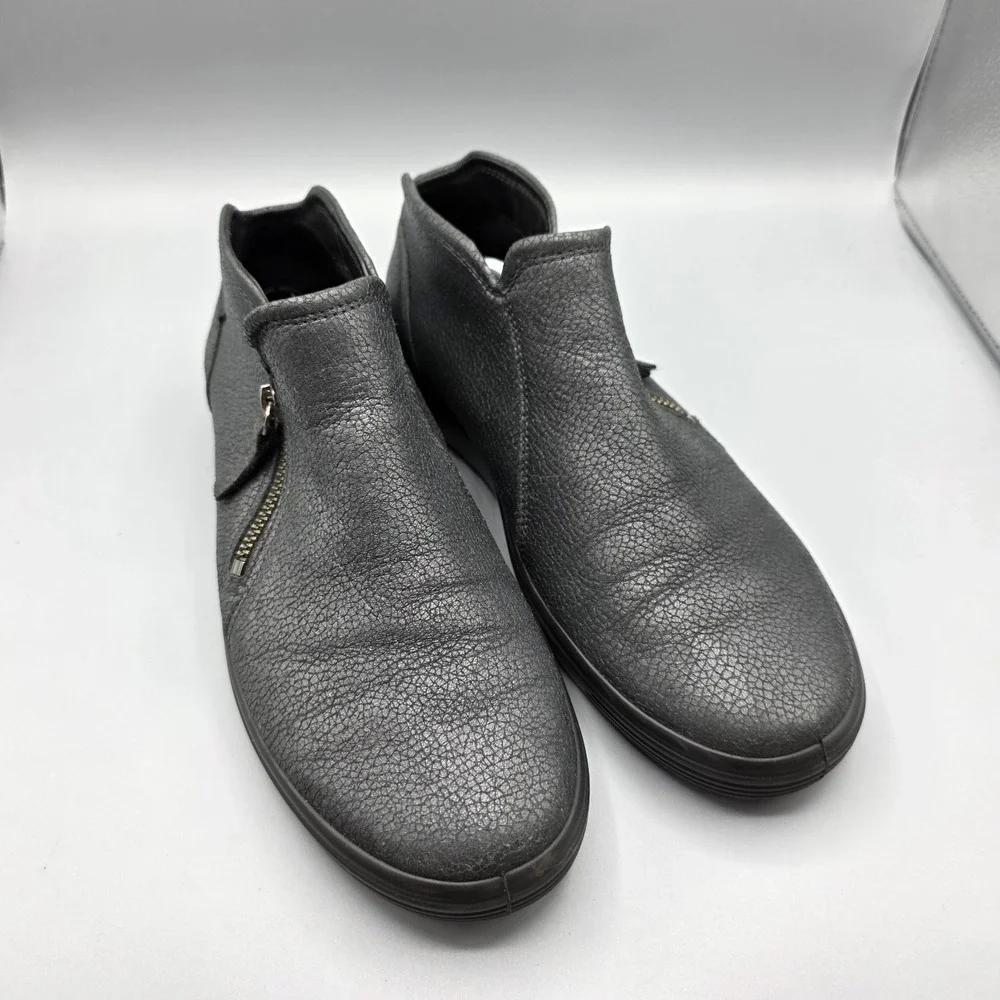 ECCO‎ Bootie Womens 41 Gray Metallic Leather Extra Width Zipper Comfort Sneaker